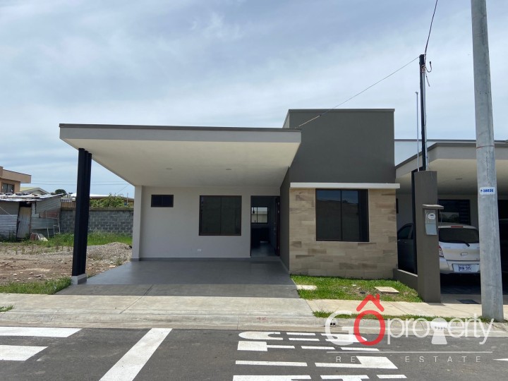 Venta Casa en Condominio  - Guadalupe de Cartago